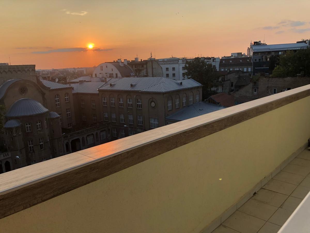 Alux Apartment Belgrado Esterno foto